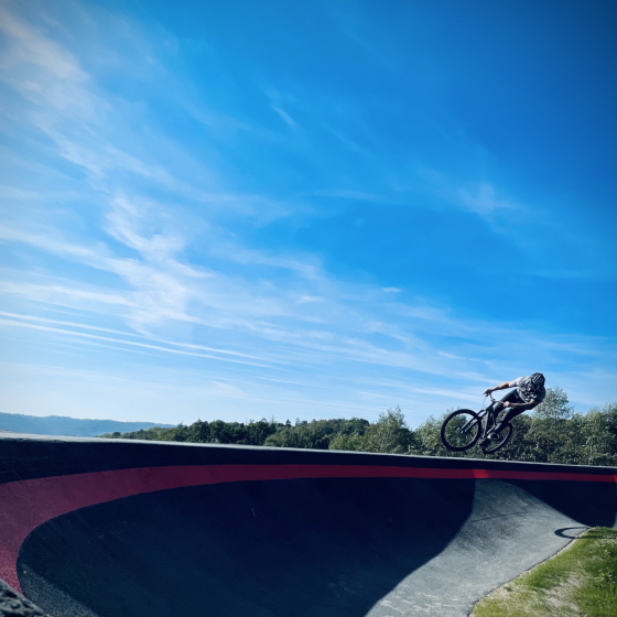 BIKOVÁ SEZONA SE ROZJÍŽDÍ!